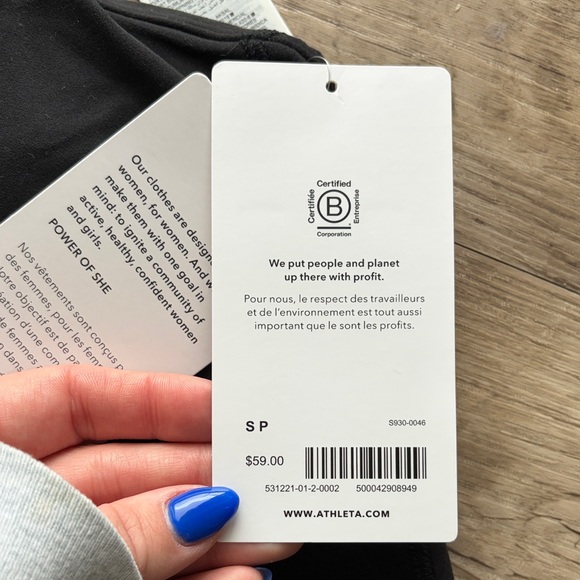 Athleta Black Top - Picture 3 of 4